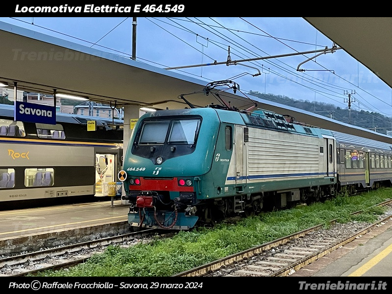 Locomotiva elettrica E464.549 a Savona il 29 marzo 2024
