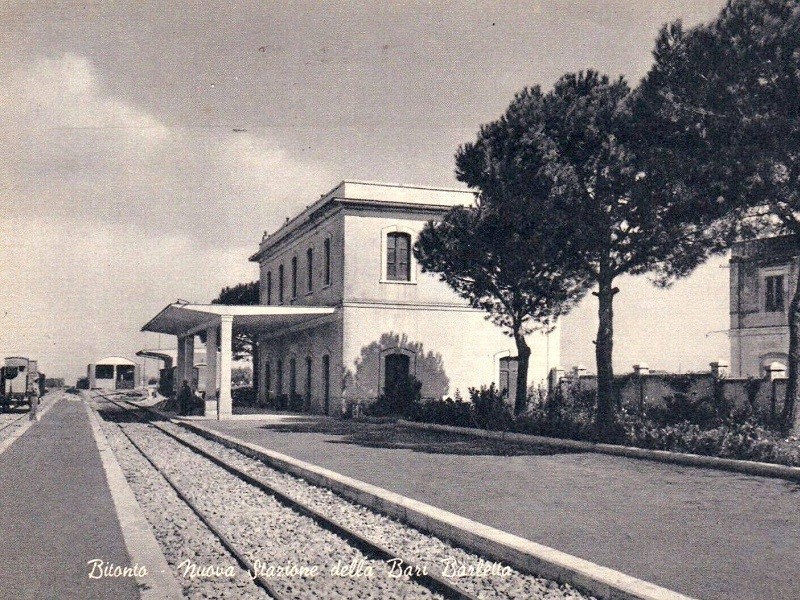 Ferrovia Bari Nord - Stazione di Bitonto in Costruzione (1963)