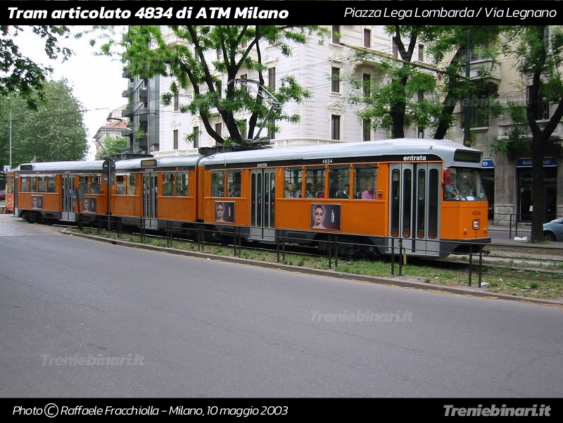 Tram Milano articolato a tre casse 4834