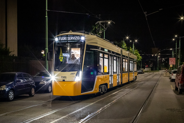 Tramlink Stadler Valencia per Milano